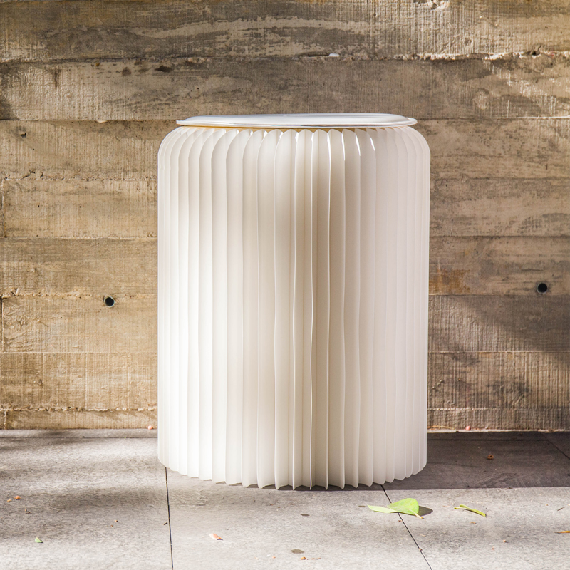 KIRA White 1 KIRA White