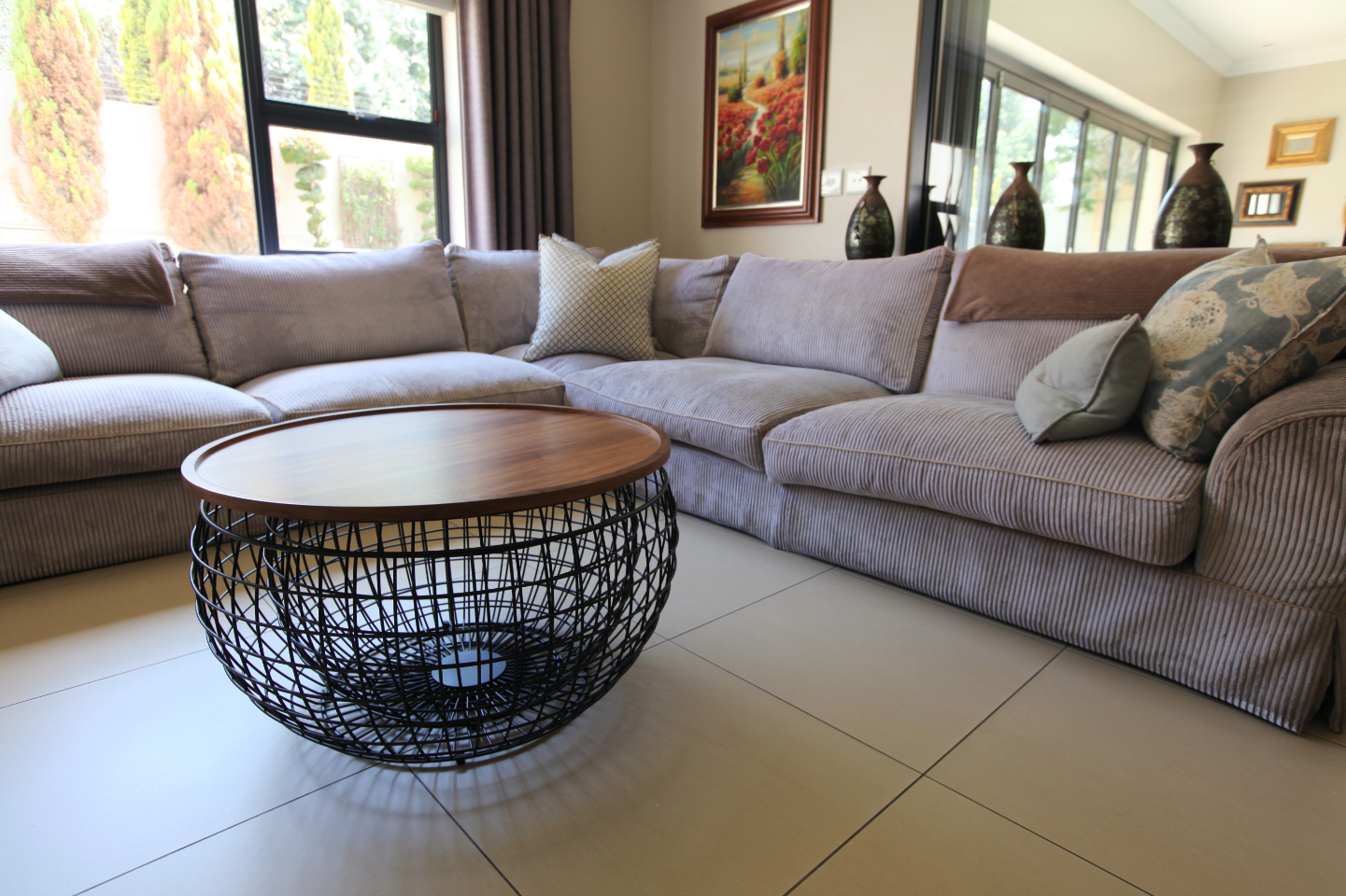 Round Coffee Table Basket (Large) 1 Round Coffee Table Basket (Large)